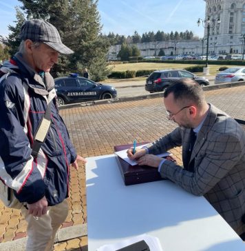 Lilian Scripnic (AUR): Audiențe sub cerul liber în urma interzicerii accesului în interiorul clădirii Parlamentului pentru invitați și colaboratori