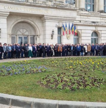 AUR: Peste 150 de primari, viceprimari, consilieri locali și județeni din PNL și PSD au venit alături de noi, în semn de protest față de negocierile pentru comasarea alegerilor