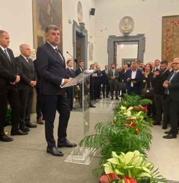 Corespondență de la Roma: Ciolacu s-a văzut cu românii din Italia și le-a cerut scuze pentru că au fost nevoiți să plece din țară