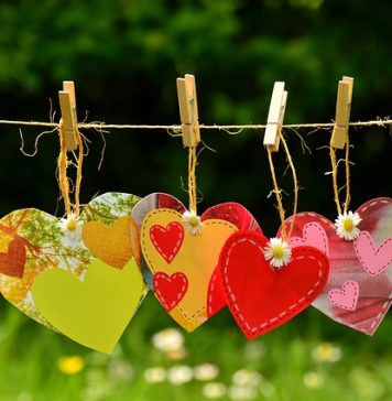 Românii, mai romantici de Valentine’s Day decât de Dragobete: topul celor mai comandate produse de 14 februarie pe Tazz