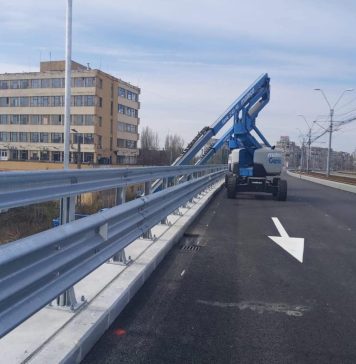 Se reia circulația pe Podul Grant