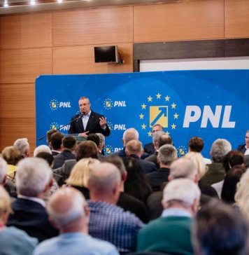 Nicolae Ciucă: PNL propune la Brașov oameni cu experiență, care au ocupat în trecut funcțiile pentru care se vor lupta în 9 iunie