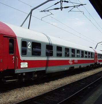 CFR SA: Creşte viteza maximă de circulaţie pe ruta Bucureşti-Craiova, iar durata călătoriei va fi de 2 ore şi 19 minute