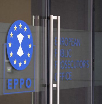 Parchetul European a confiscat 2,4 milioane de euro de la un suspect din București, într-un dosar de importuri ilegale de combustibili/ Anchetatorii au confiscat 18 proprietăţi situate în Capitală