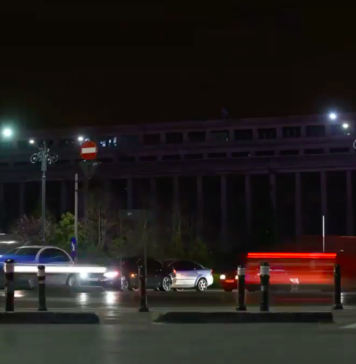 Ora Pământului, marcată la Palatul Victoria