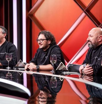 Cătălin Scărlătescu, despre plecarea de la Chefi la Cuţite: „Stimabila Antena 1 nu ne-a dat banii pe Sezonul 12”
