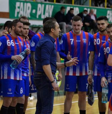 Handbal masculin: CSA Steaua Bucureşti, învinsă în sferturile EHF European Cup