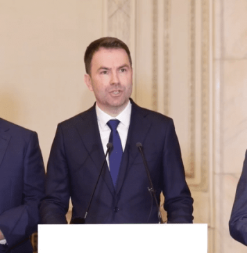 BEC a respins protocolul constituirii Alianţei Dreapta Unită; USR, PMP şi Forţa Dreptei vor ataca decizia la ÎCCJ