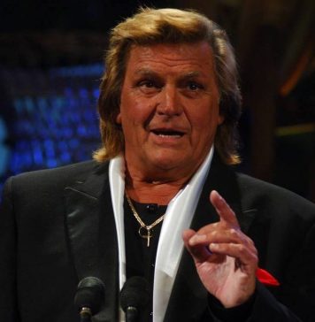 Florin Piersic, operat la Cluj-Napoca, după ce i s-a făcut rău la finalul unui spectacol