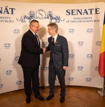 Nicolae Ciucă: Am început astăzi vizita în Republica Cehă cu o revedere cu Miloš Vystrčil, președintele Senatului