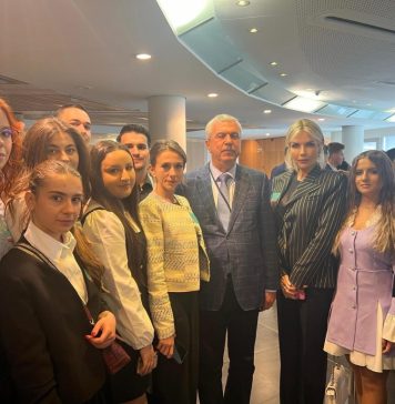 Laura Vicol: Ce experiență incredibilă am avut cu cei șapte tineri câștigători ai provocării „O zi în Parlamentul European”