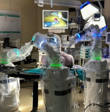 Medicii de la Spitalul “Sfânta Maria” au realizat prima operație cu ajutorul unui robot chirurgical unic, anunță Clotilde Armand