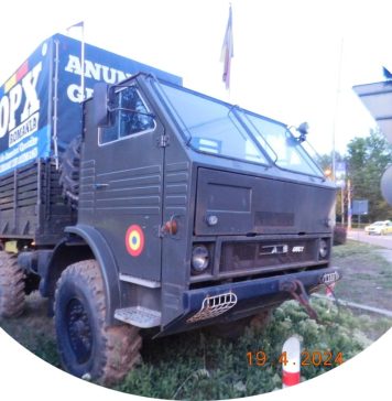 Camion militar abandonat pe domeniul public și folosit ca „panou publicitar”, ridicat din Sectorul 1