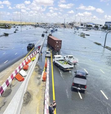 Două grupuri de români sunt încă blocate în Dubai din cauza inundațiilor, anunță MAE