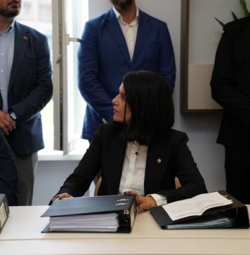 Ana Loredana Predescu și-a depus candidatura, din partea AUR, pentru mandatul de președinte al Consiliului Județean Brașov: Cred cu tărie că împreună putem să schimbăm în bine fața județului!