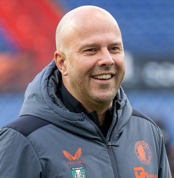 Arne Slot confirmă negocierile pentru preluarea postului de antrenor la FC Liverpool