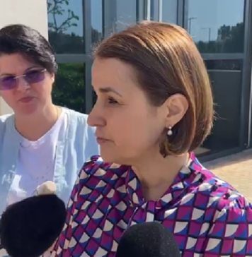 UPDATE 20 children stranded in UAE due to floods to return home on PM’s plane