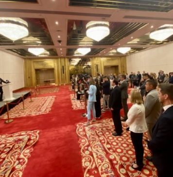 Ciolacu, to the Romanians in Qatar: I am firmly convinced that here you earn much better than you would have earned in Romania; it is obvious that I would like you to return to the country