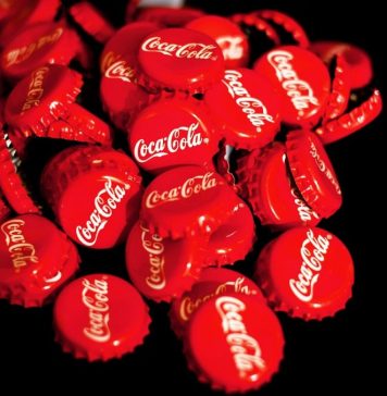 Coca-Cola lansează două variante noi de băuturi cu aromă de citrice