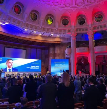 AUR: „UE trebuie să renunţe la cultura morţii şi să revină la adevăr, la viaţă, la dreptate, la justiţie reală, să apere civilizaţia creştină pe baza căreia s-a format”