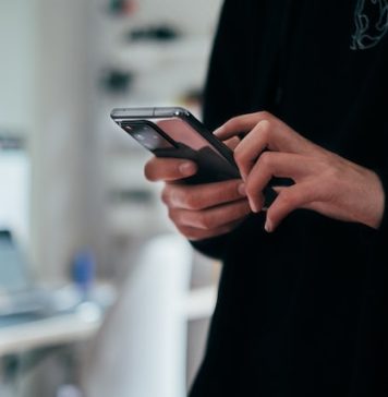 Smishing attacks in Romania increased more than six times in 2023 compared to the previous year, according to an internal analysis by sendSMS.