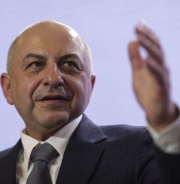 Cîrstoiu: Nu am luat decizia de face un pas înapoi pentru că un medic nu abandonează niciodată. În fond, decizia politică trebuie să revină liderilor politici!