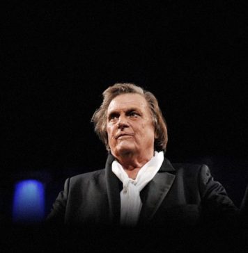 Florin Piersic a fost scos de la Terapie Intensivă. A început să se deplaseze cu cadrul de mers