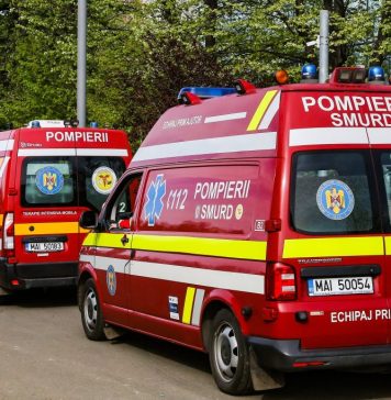 Tentativă de suicid la Carrefour Pantelimon, unde un bărbat amenință că se va arunca de la etaj