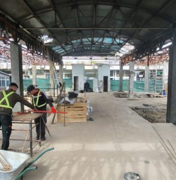 Se reface clădirea arsă unde funcționa Complexul Veteranilor din Militari