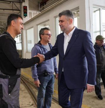 Premierul Marcel Ciolacu, mesaj de 1 Mai pentru cei care asigură servicii publice esenţiale: Voi lupta în continuare pentru ca veniturile lor să crească