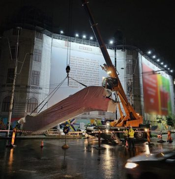 Au fost instalate primele scări rulante noi în pasajul pietonal de la Piaţa Universităţii