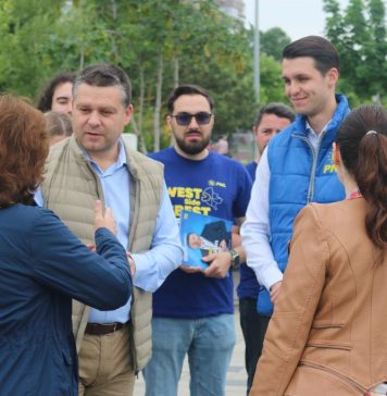 Ciprian Ciucu, întâlnire cu locuitorii din Sectorul 6: ”Aveți programul meu pentru următorii ani și mă voi ține de el”