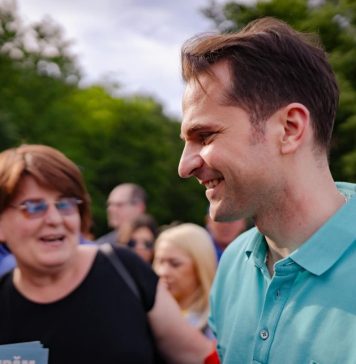 Candidatul PNL la Primăria Capitalei, Sebastian Burduja: Nici Gabriela Firea, nici Nicușor Dan nu au reuşit să rezolve această problemă a căldurii şi apei calde în Bucureşti