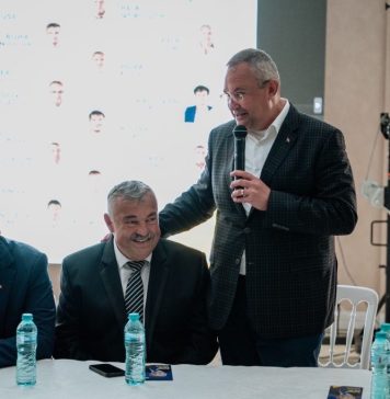 Nicolae Ciucă: Mă bucur atunci când aud prin țară că primarii liberali sunt primari ai cetățenilor. Asta trebuie să fie misiunea lor: să fie în slujba oamenilor!