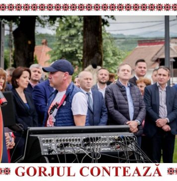 NOVACI – Primarul Dumitru Leuștean, păstrător al tradițiilor populare