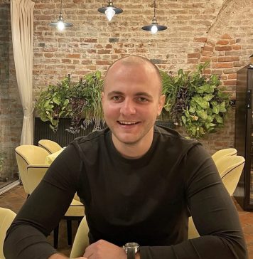 Andrei Guşă: „Nimic nu ne garantează faptul că un om – fie și președintele ţării – nu negociază viitorul nostru în beneficiu personal”