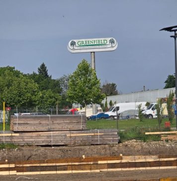 A început turnarea fundației la prima școală publică din Cartierul Greenfield