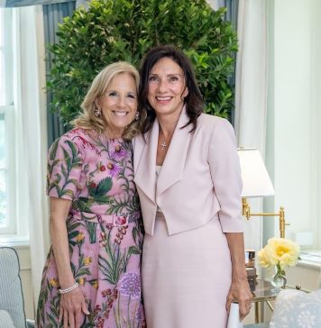 Carmen Iohannis, warmly received at White House by First Lady of United States, Jill Biden