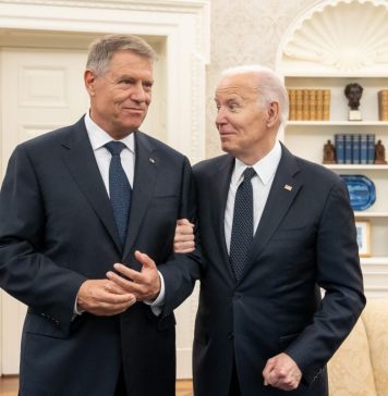 „În loc de susţinere pentru NATO sau ridicarea vizelor, Iohannis a primit ordin de la Biden să dea gratis Ucrainei singurul sistem Patriot funcţional cumpărat de România de la americani”, spune jurnalistul Bogdan Tiberiu Iacob
