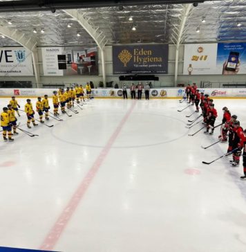 Hochei pe gheaţă: România, victorie cu Ungaria la Campionatul Mondial