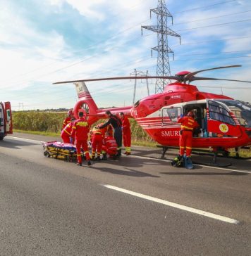 Accident grav pe DN2 Bucureşti-Urziceni, fiind solicitată intervenţia unui elicopter SMURD. Traficul se va închide pentru scurtă durată