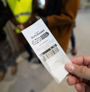 70pct of Romanians currently returning all refundable packaging; 45pct dissatisfied with system operation