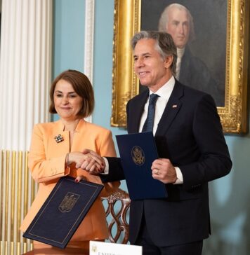 Luminiţa Odobescu şi secretarul de stat al SUA Antony Blinken au semnat Memorandumul de Înţelegere dintre România şi Statele Unite pentru combaterea dezinformării