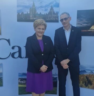 Oana Marciana Ozmen (PNL): Am participat la recepția oferită de Excelența Sa, domnul Gavin Buchan, Ambasadorul Canadei în România, cu ocazia zilei naționale