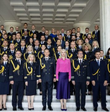 Alina Gorghiu: La mulți ani polițiștilor de penitenciar! Sunt profesioniști și fiecare dintre ei se ridică la exigențele și rigorile cerute de meseria pe care o fac