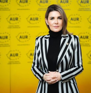 Gianina Șerban: PSD și PNL, în fiecare an înaintea vacanței parlamentare, își fac o lege pentru a legaliza dictatura peste vară și să poată da ordonanțe și hotărâri după bunul plac