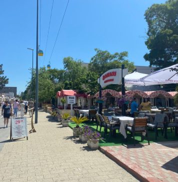 FPIOR: Peste 30.000 de turişti au ajuns pe litoral în acest weekend