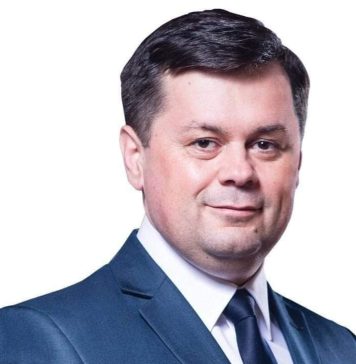 Primarul Municipiului Târgu Jiu, Marcel Laurențiu Romanescu: La finalul acestei campanii electorale, doresc să mulțumesc cetățenilor municipiului Târgu Jiu pentru sprijin și susținere, pentru sfaturi și încurajări