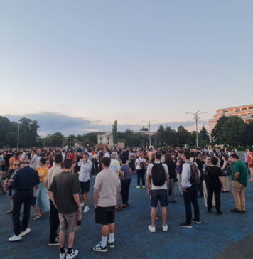 Election protest goes into fourth day