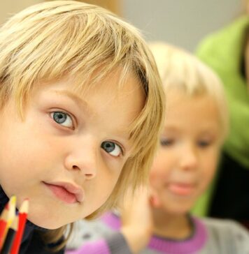 În zece zile încep programele educaţionale de vară din Sectorul 3